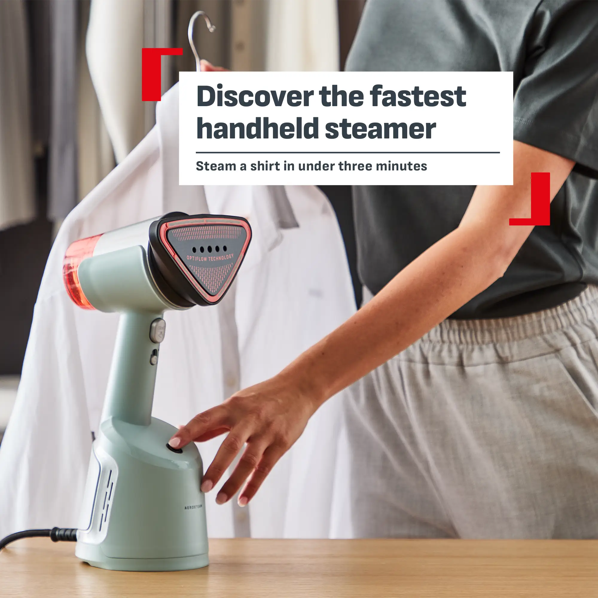 Tefal AeroSteam Handheld Garment Steamer DT9814