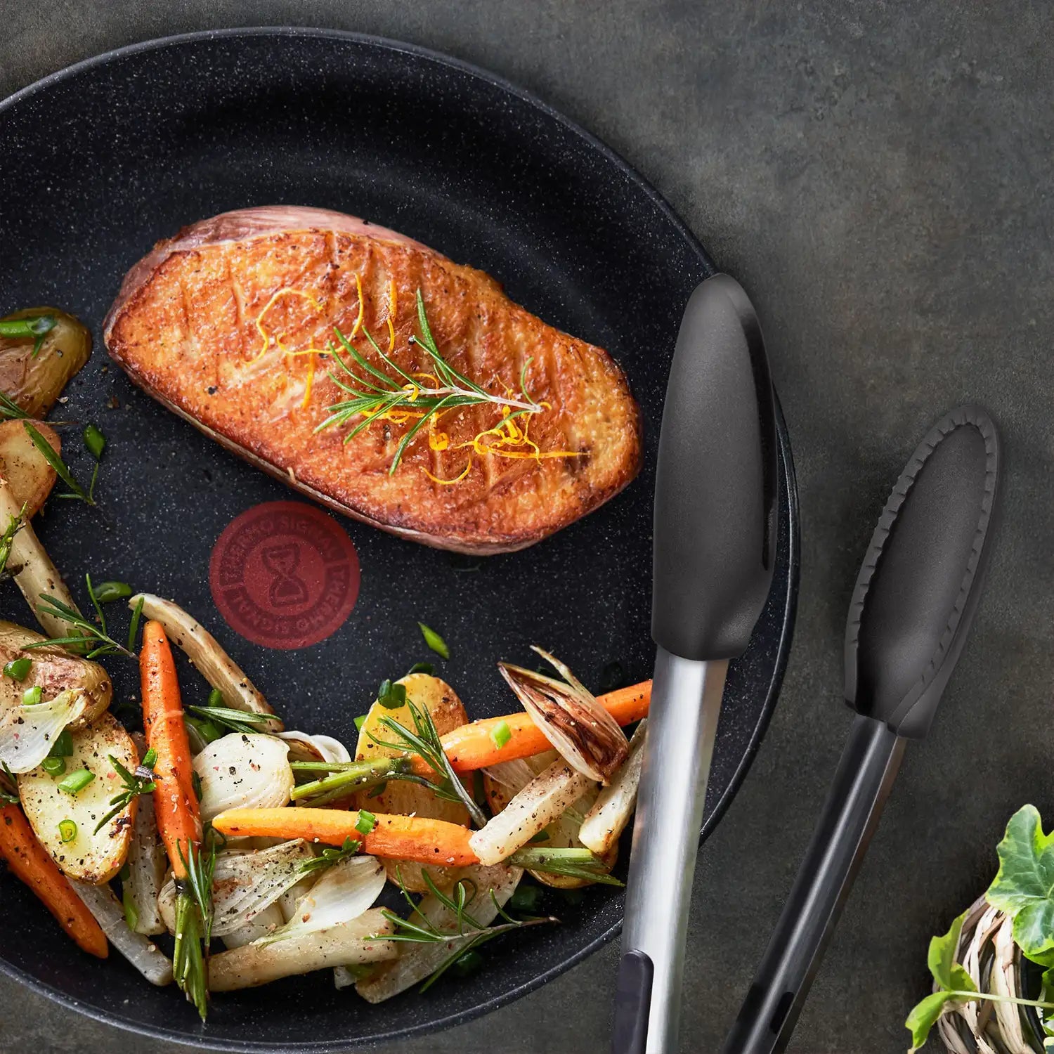 Tefal Dark Essential Mineralia+ Non Stick Frypan in use