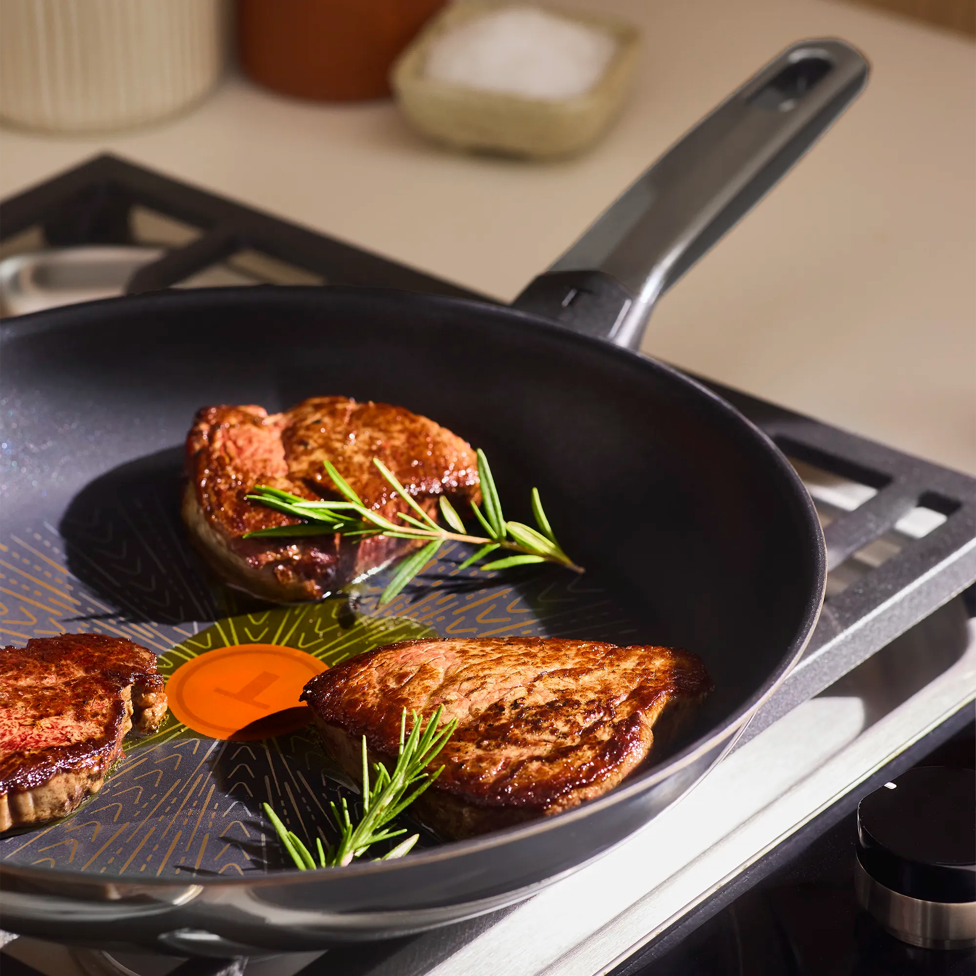 Tefal Emotion+ Flavors Induction Stainless Steel Oil Concentrating Non-Stick Frypan 24cm