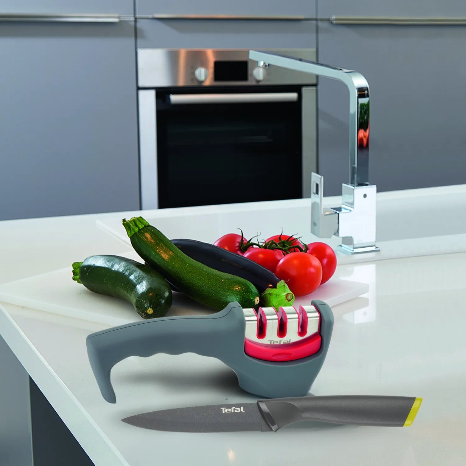 Tefal Fresh Kitchen 3-Stage Knife Sharpener K2090514 in use